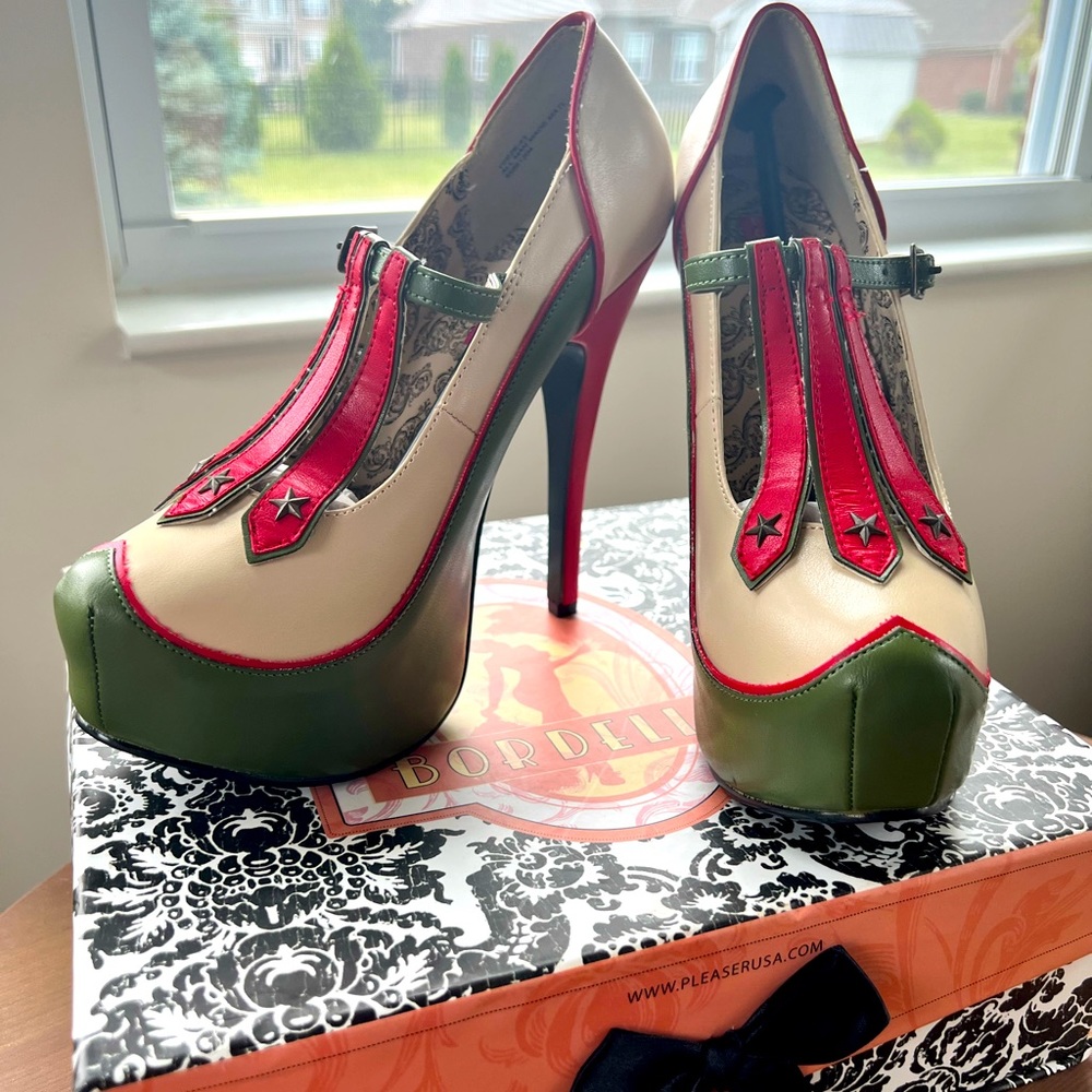 Bordello olive green/beige heels.